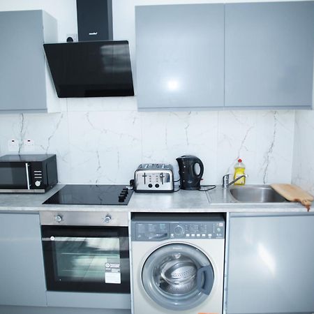Central Harrow Cozy Apartment With Free Parking Harrow on the Hill 外观 照片