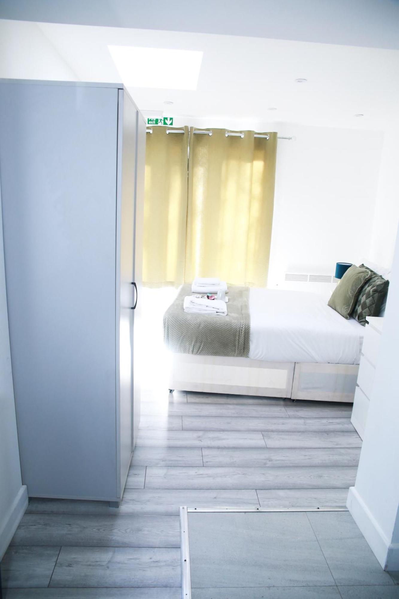 Central Harrow Cozy Apartment With Free Parking Harrow on the Hill 外观 照片